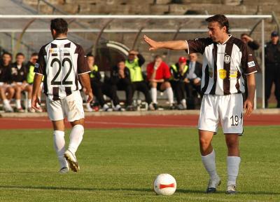 Bolohan sta trei etape, Coman una